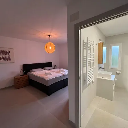 Villa Belvilla By Oyo Casa Patricia *