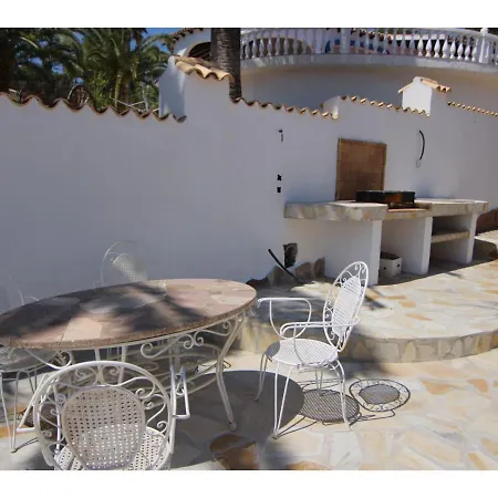 Villa Belvilla By Oyo Casa Patricia